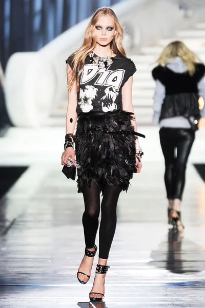 Look 31